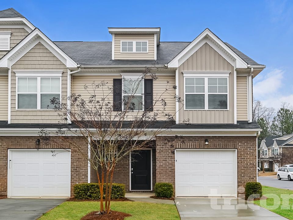 1st image of 2062 Aragon Ln