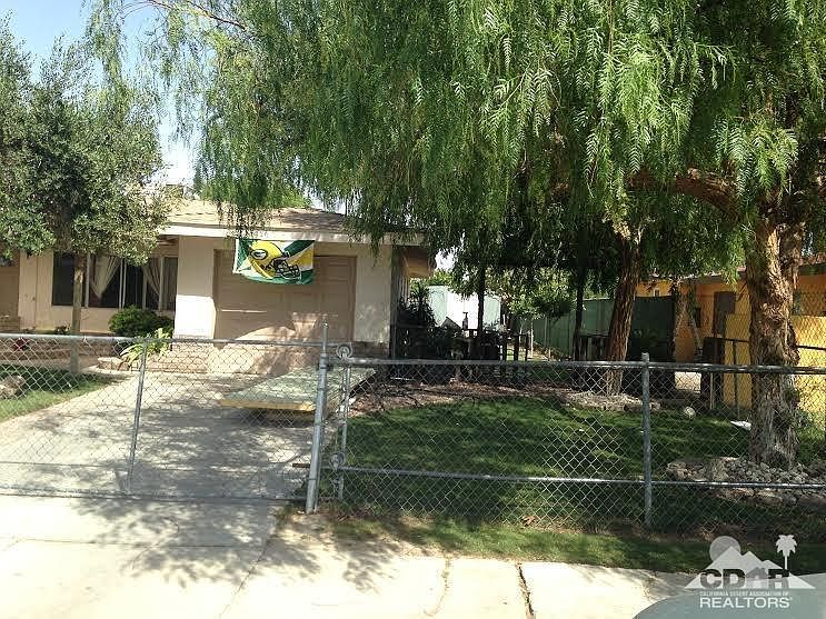2nd image of 52426 Dos Palmas Ave