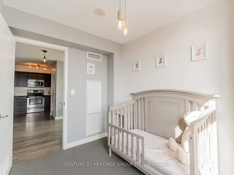 621 Lansdowne Ave #812 — Photo 7