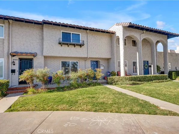 24353 La Glorita Cir, Santa Clarita, CA 91321