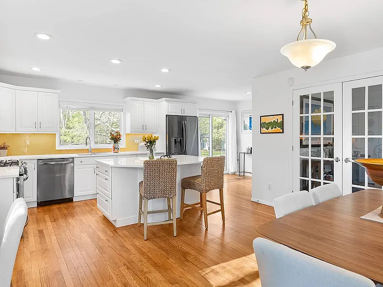 31 Hartley Blvd — Photo 9