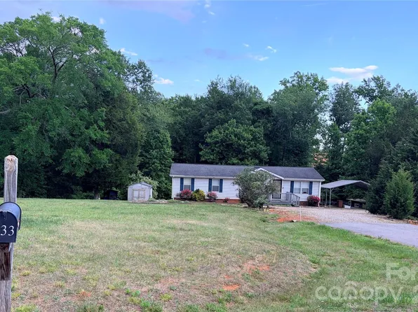 333 Howard Norton Dr, Hiddenite, NC 28636