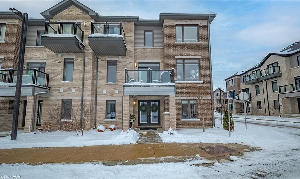 1st image of 585 Colborne St #501
