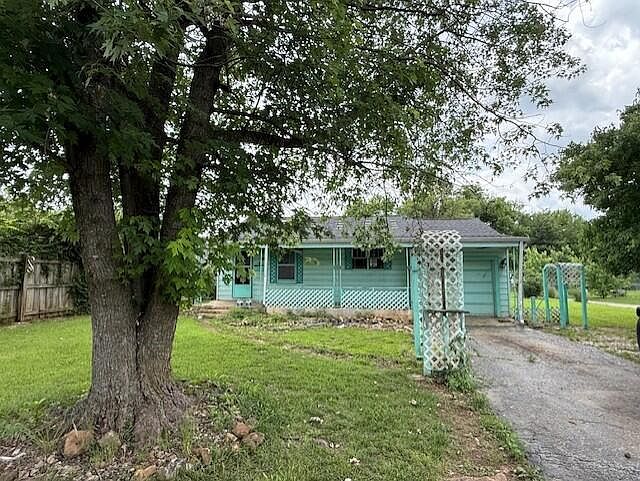 1st image of 2718 W State Street