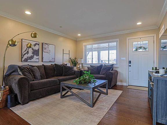 4th image of 7155 Elkwood Dr