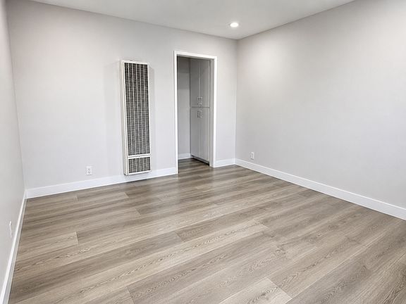 2nd image of 5523 Atlantic Ave APT F
