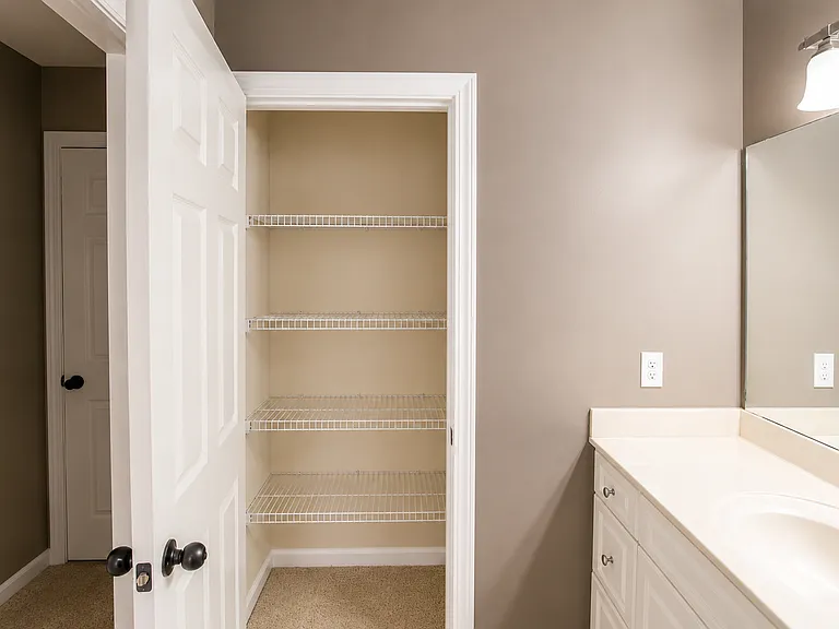 899 Magnolia Ct — Photo 28