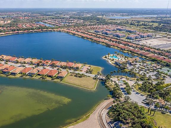 2nd image of 115 Toscavilla Blvd