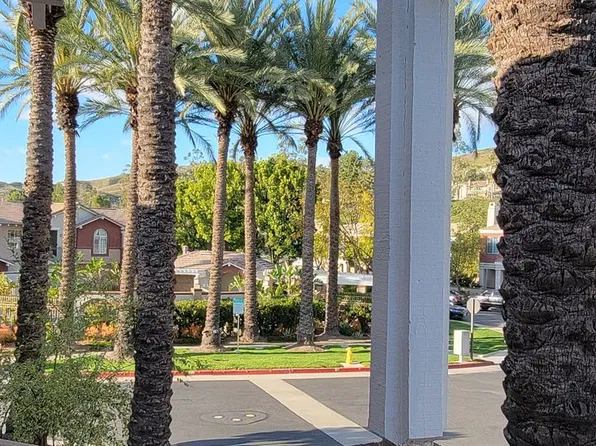 48 Mission Ct, Foothill Ranch, CA 92610