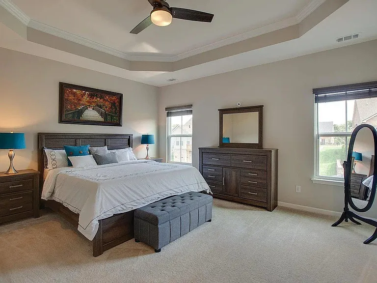 8033 Brookpark Ave — Photo 13