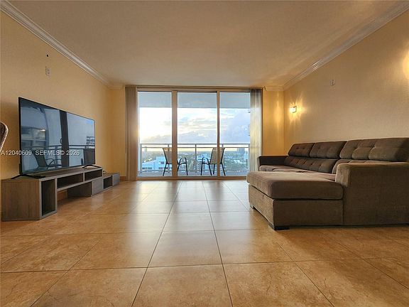 5th image of 2030 S Ocean Dr APT 1901