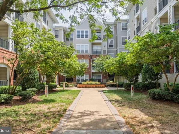 4860 Eisenhower Ave Unit 482, Alexandria, VA 22304