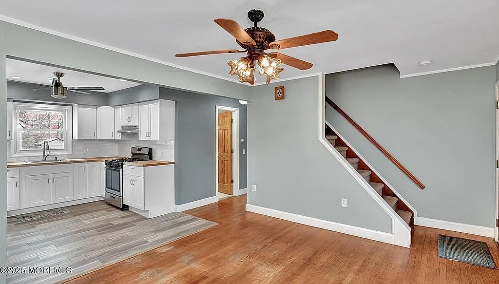 64 Waackaak Ave, Keansburg, NJ - View 5