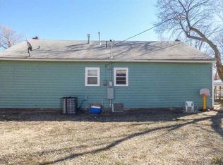 2614 E Shadybrook Ln, Wichita, KS 67214