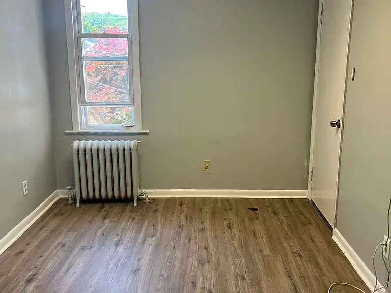 610 S Bergen St — Photo 14