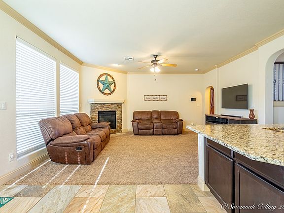 5th image of 3900 Firenze St