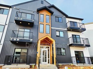 856 Secord Blvd NW #301, Edmonton, AB T5T7R9