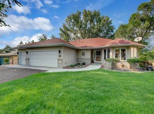 1613 Rice Creek Rd NE, Fridley, MN 55432