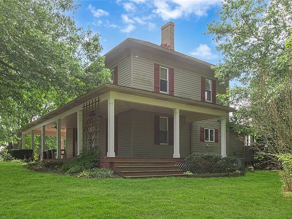 2nd image of 1897 Houston Rd