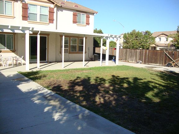 4th image of 4654 Windsong Ct