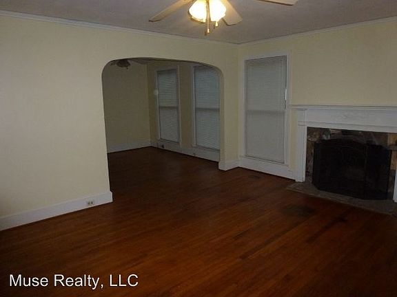 2nd image of 516 Orchard Ln
