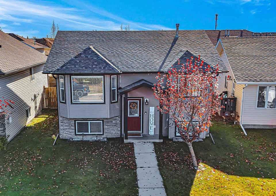 1st image of 35 N Jepsen Cres