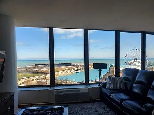 4th image of 505 N Lake Shore Dr APT 1207