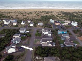 956 Sea Urchin Pl SW, Ocean Shores, WA