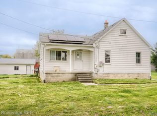 9208 N Elms Rd, Clio, MI 48420