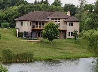 7609 41st Ln, Prole, IA 50229