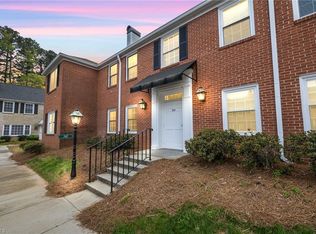 345 Hanover Arms Ct APT A, Winston Salem, NC 27104