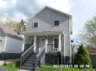 841 Ash St, Wyandotte, MI 48192