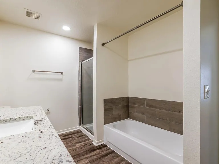 5741 Forest Timbers Dr — Photo 12