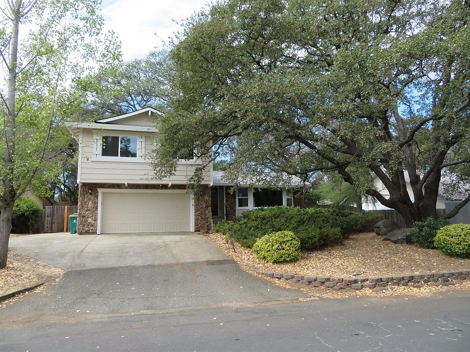 1st image of 2558 Deer Trail Ln