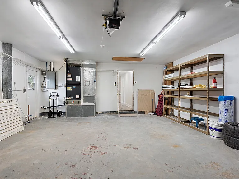 5273 Denver St NE — Photo 18