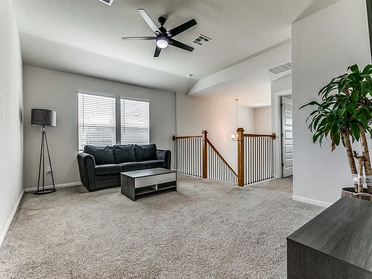 15066 Palm Desert Ct — Photo 10