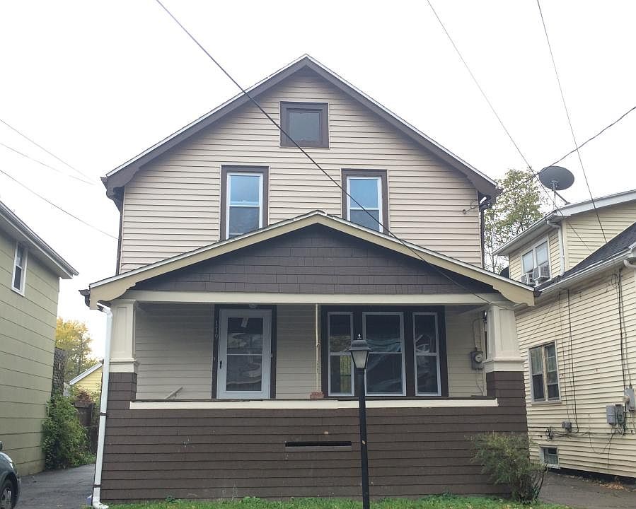 1st image of 119 Phyllis Ave