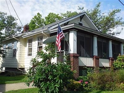 2nd image of 412 Lindsey Ave