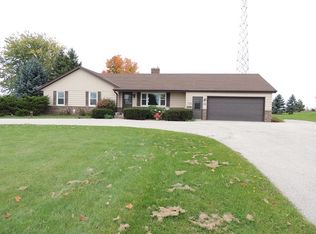 N61W26124 Bracklyn Dr, Lisbon, WI 53089