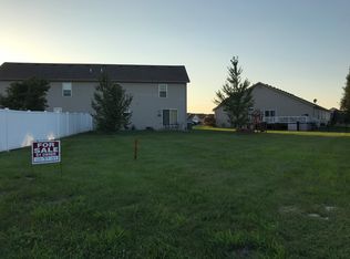 202 Alamosa Dr, Freeburg, IL 62243