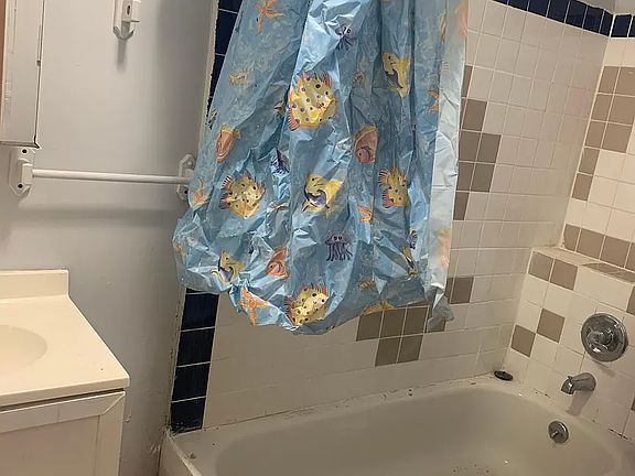 5th image of 42 Columbia Ave #5A