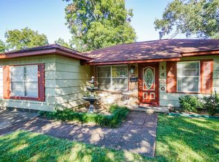1430 Oak Tree Dr, Houston, TX 77055