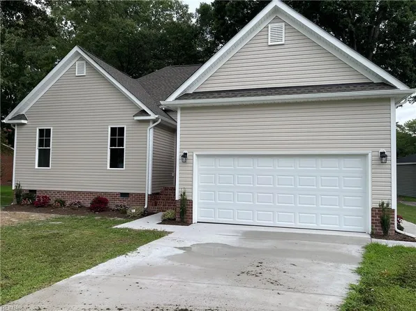 57 Huber Rd, Newport News, VA 23601