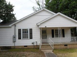 711 Parkway St, Magnolia, AR 71753