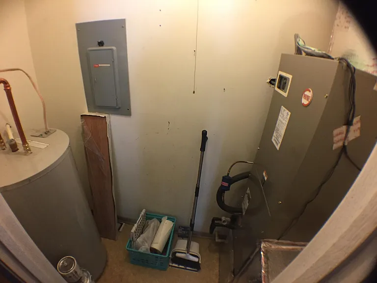 1747 Donlee Dr — Photo 11