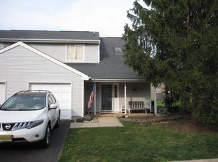 217 Buckingham Way, Somerset, NJ 08873