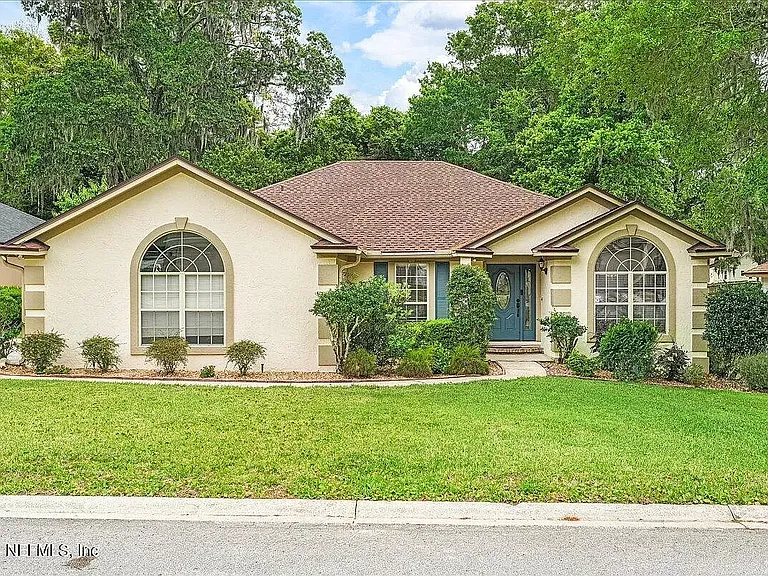 11336 Trotting Horse Ln — Photo 1