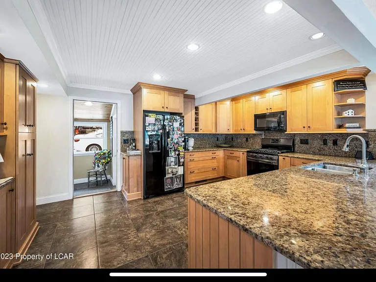 2255 Lakeside Dr #2 — Photo 12