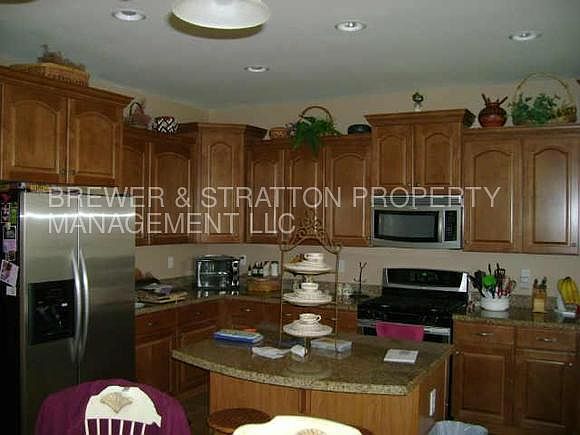 2nd image of 2671 E Vermont Ct