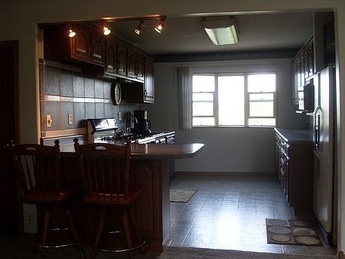 3rd image of 646 Lawnridge Ave SE